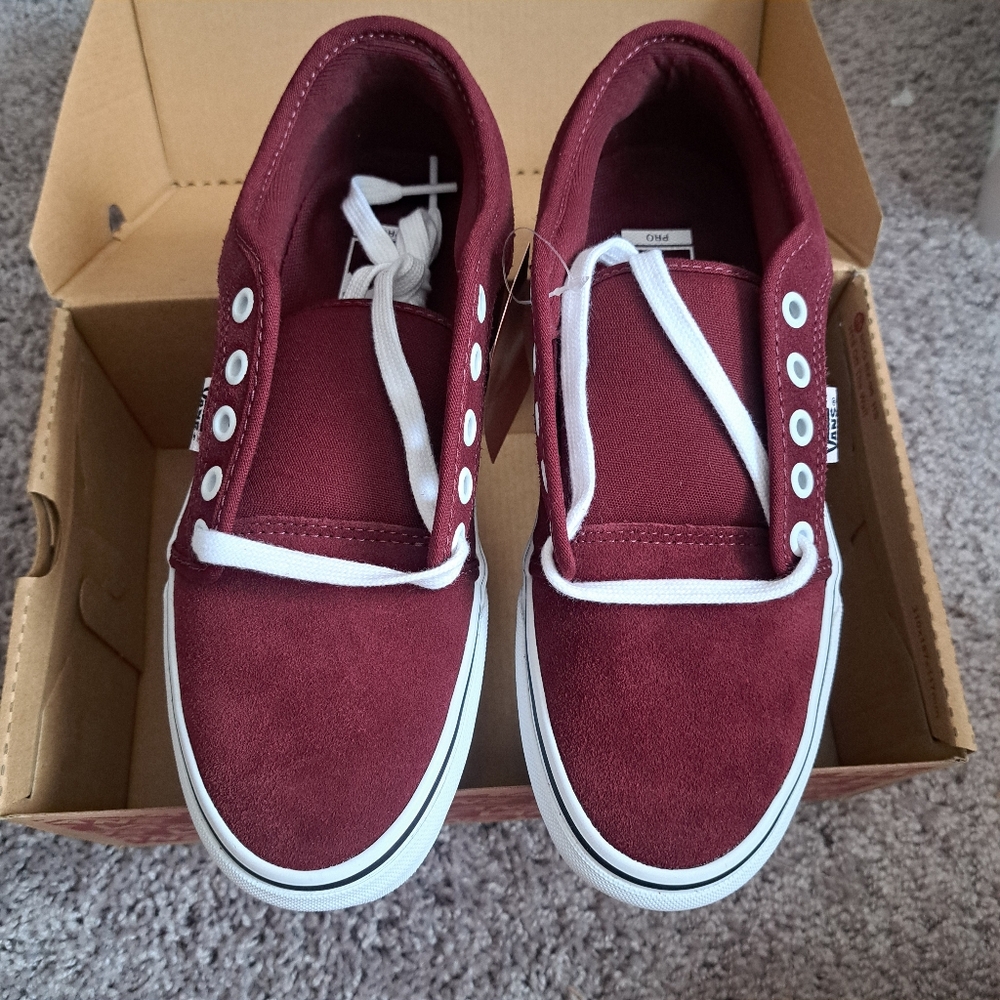Chukka low authentic vans nwt